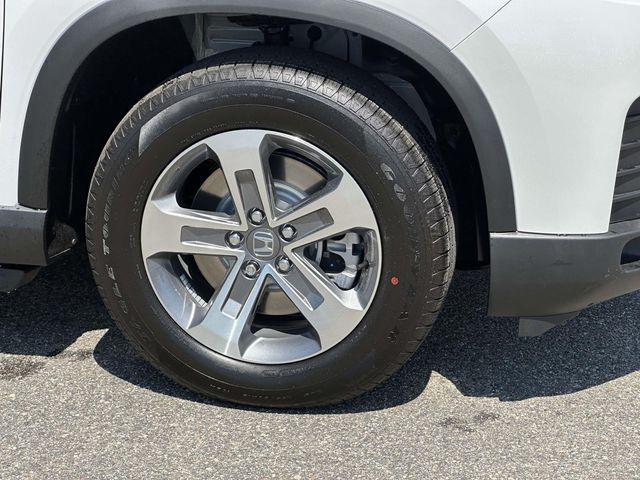 new 2026 Honda Pilot car, priced at $50,190