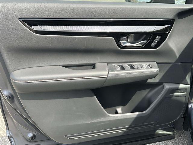 new 2026 Honda CR-V Hybrid car, priced at $44,000