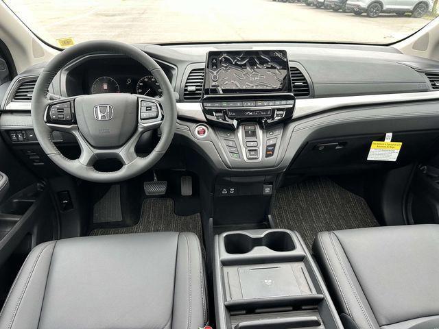 new 2026 Honda Odyssey car, priced at $44,290