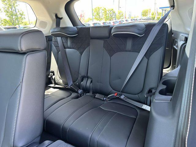 new 2026 Honda Pilot car, priced at $55,445
