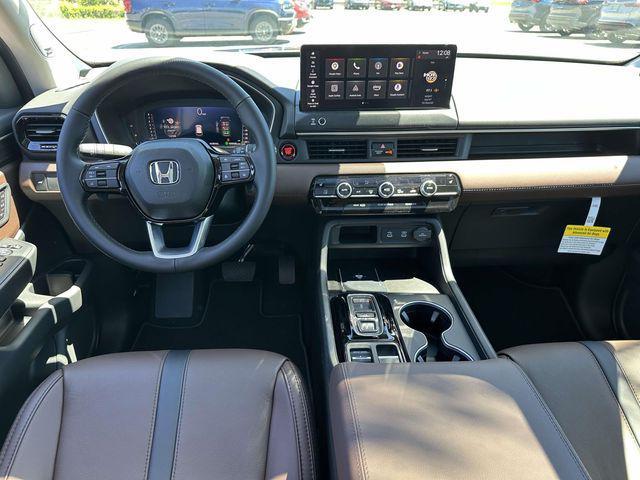 new 2026 Honda Pilot car, priced at $53,045