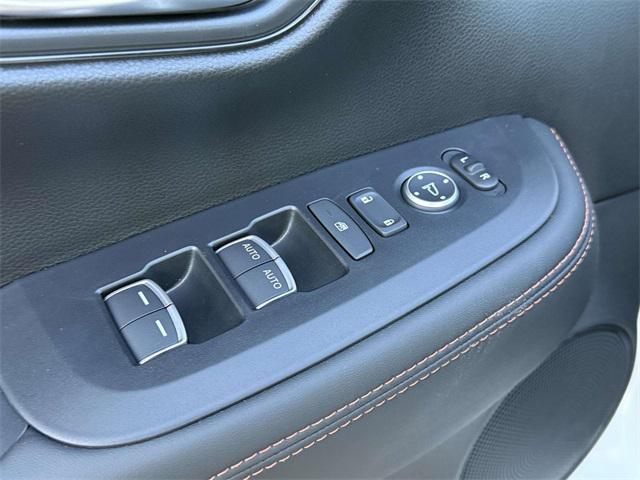 new 2026 Honda HR-V car, priced at $31,405