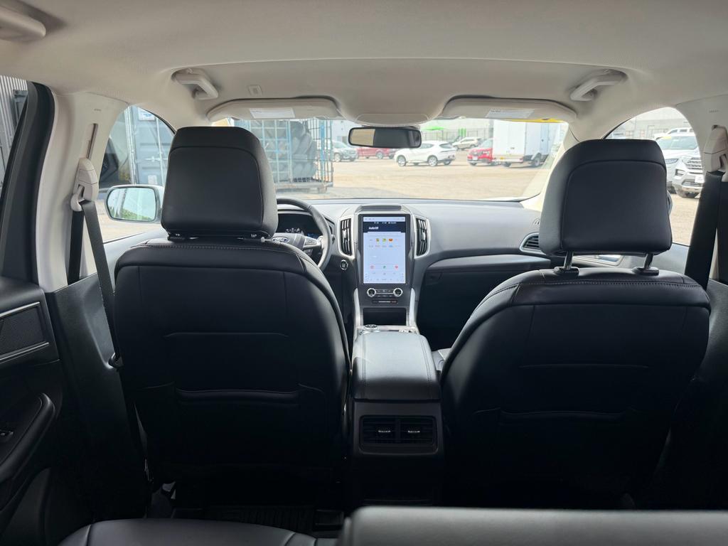 used 2024 Ford Edge car, priced at $28,995