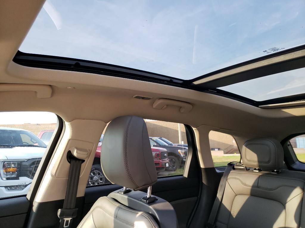 used 2023 Lincoln Corsair car, priced at $24,995