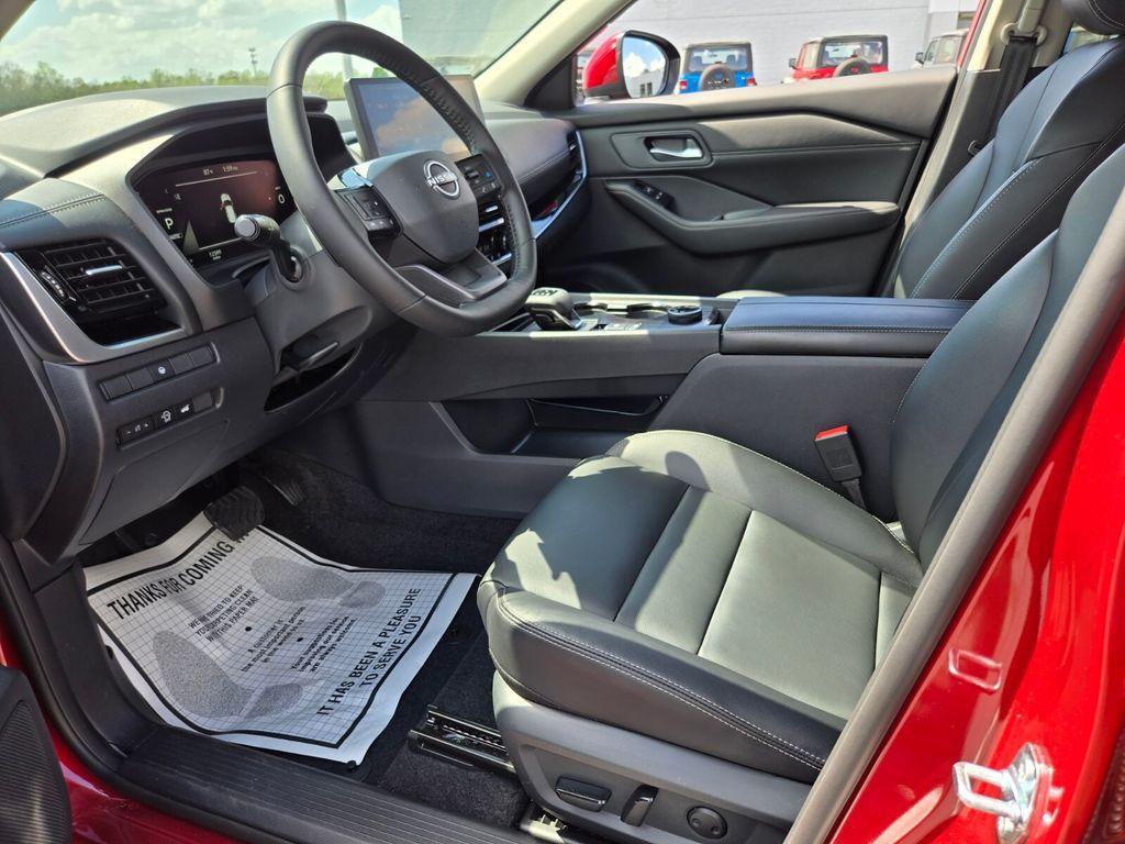 used 2025 Nissan Rogue car, priced at $28,777