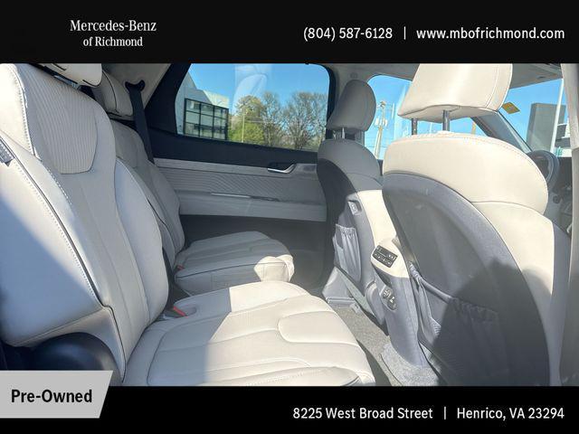 used 2025 Hyundai Palisade car, priced at $45,904