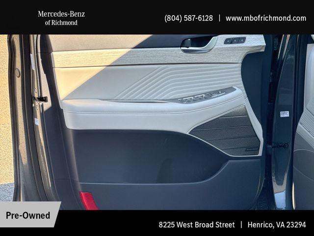 used 2025 Hyundai Palisade car, priced at $45,904
