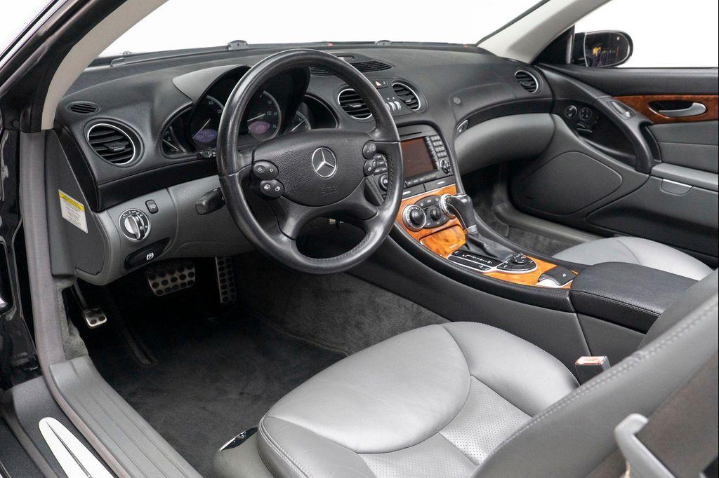used 2005 Mercedes-Benz SL-Class car
