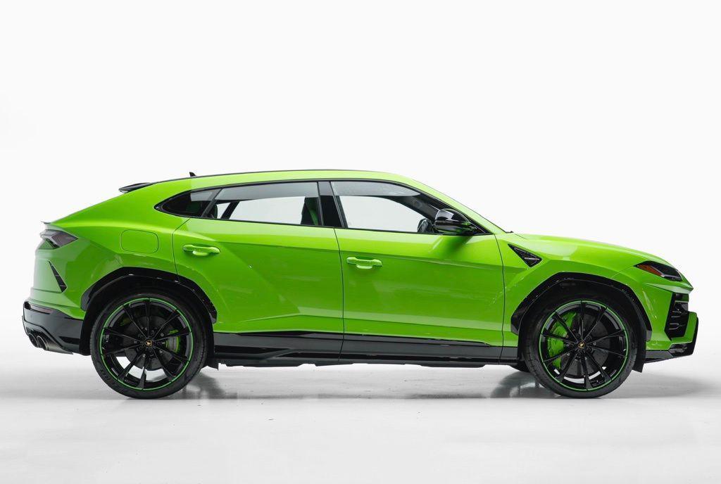 used 2021 Lamborghini Urus car, priced at $219,990
