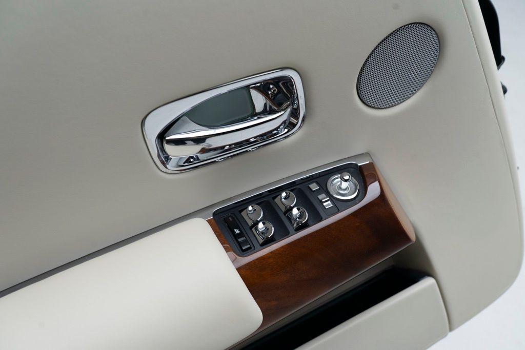 used 2010 Rolls-Royce Phantom Drophead Coupe car, priced at $179,990