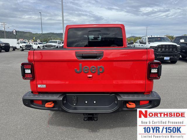 new 2025 Jeep Gladiator car, priced at $54,652