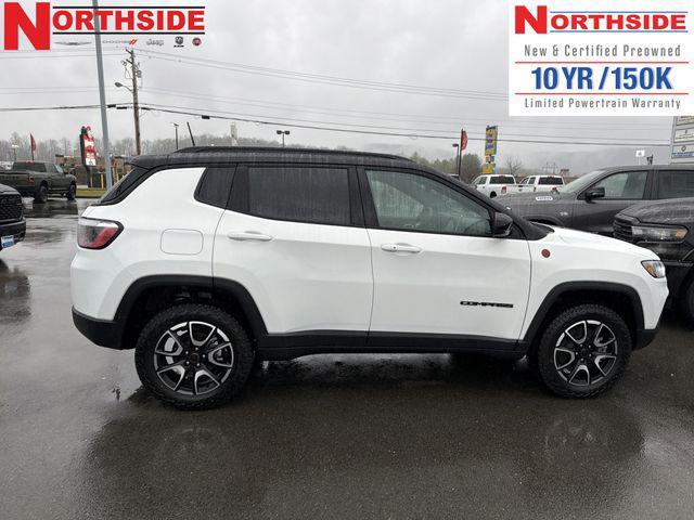 new 2026 Jeep Compass car, priced at $32,255