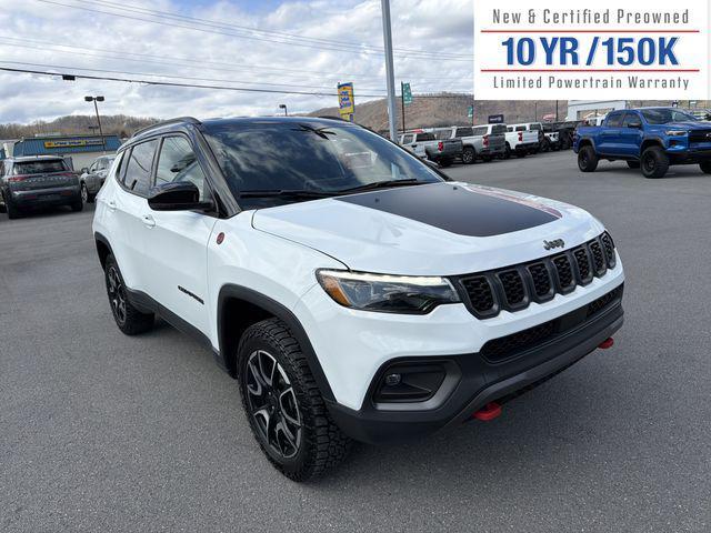 used 2025 Jeep Compass car, priced at $25,995