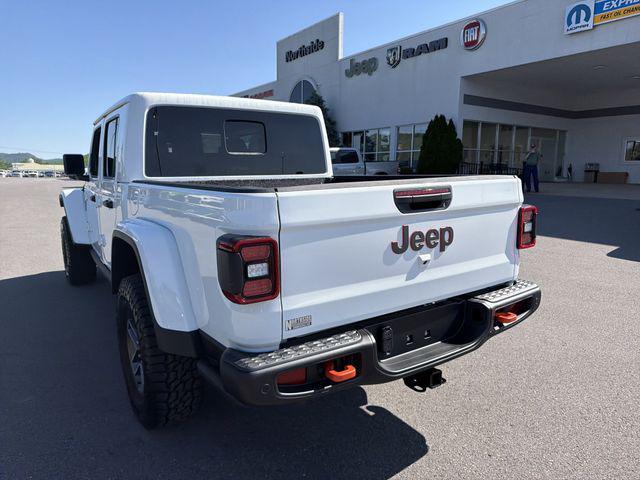 new 2026 Jeep Gladiator car, priced at $57,808