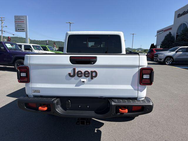 new 2026 Jeep Gladiator car, priced at $57,808