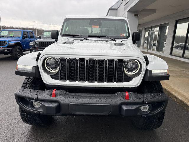 new 2026 Jeep Gladiator car, priced at $55,785