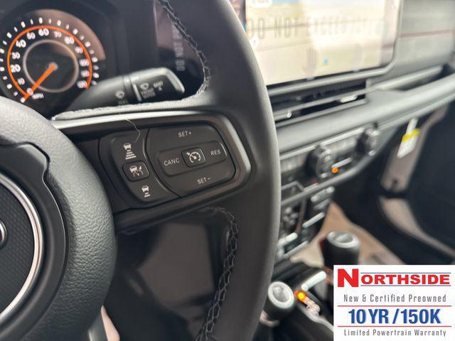 new 2026 Jeep Gladiator car, priced at $58,540