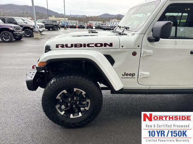 new 2026 Jeep Gladiator car, priced at $58,540