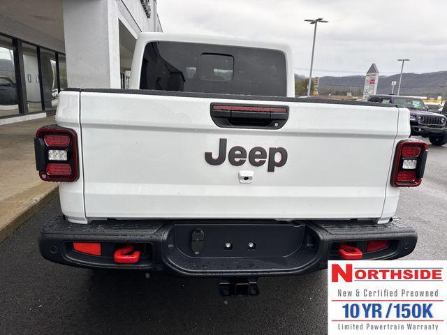 new 2026 Jeep Gladiator car, priced at $58,540