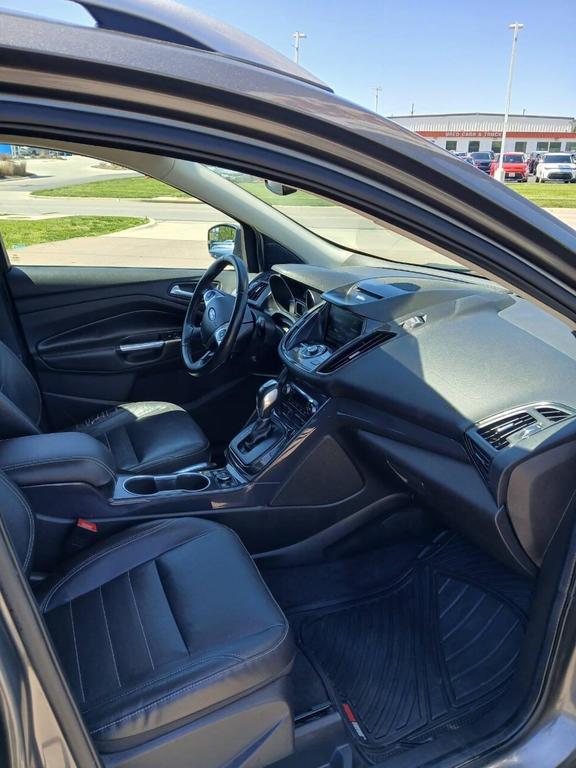 used 2014 Ford Escape car, priced at $9,995