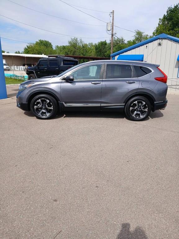 used 2017 Honda CR-V car, priced at $17,995