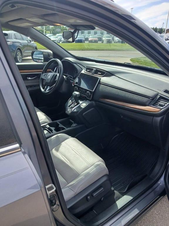used 2017 Honda CR-V car, priced at $17,995