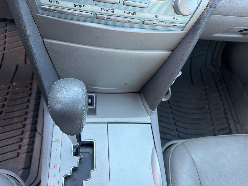 used 2009 Toyota Camry Hybrid car, priced at $4,497