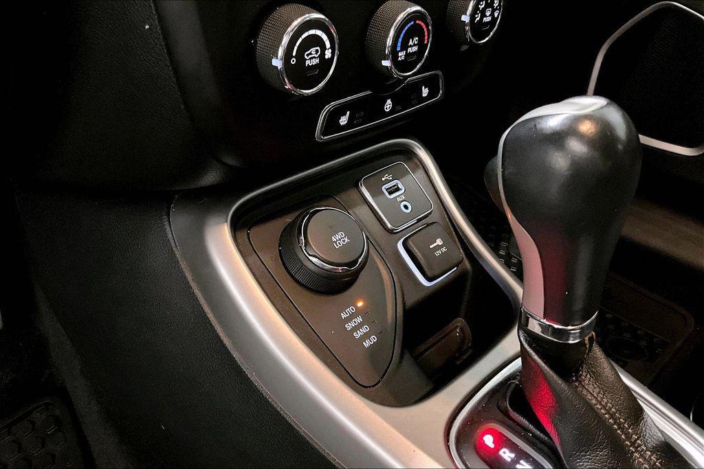 used 2018 Jeep Compass car, priced at $13,499