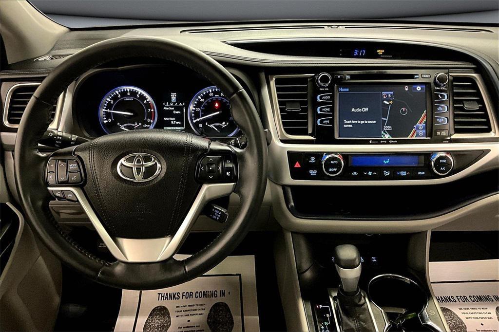 used 2016 Toyota Highlander car, priced at $14,729