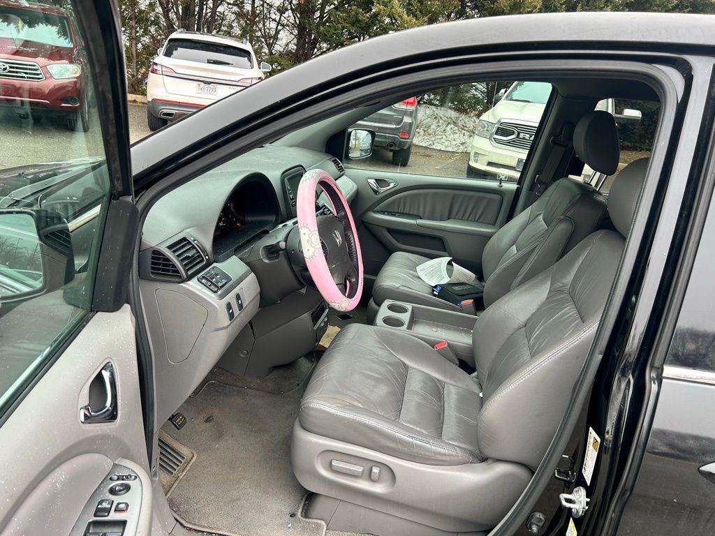 used 2010 Honda Odyssey car, priced at $2,999