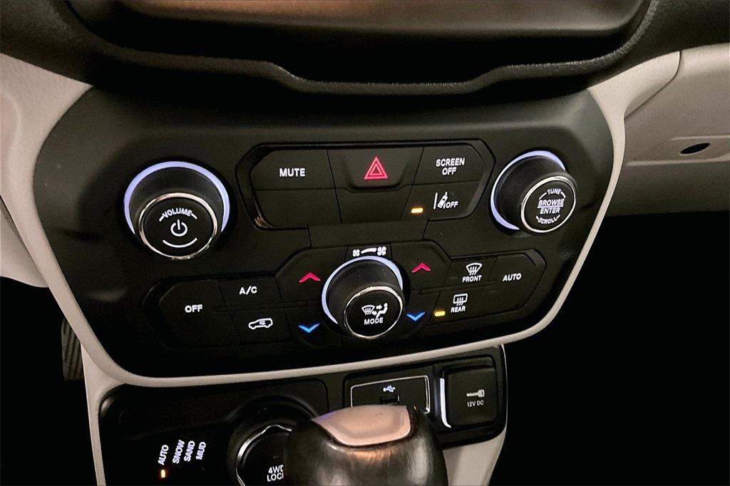 used 2021 Jeep Renegade car, priced at $15,599