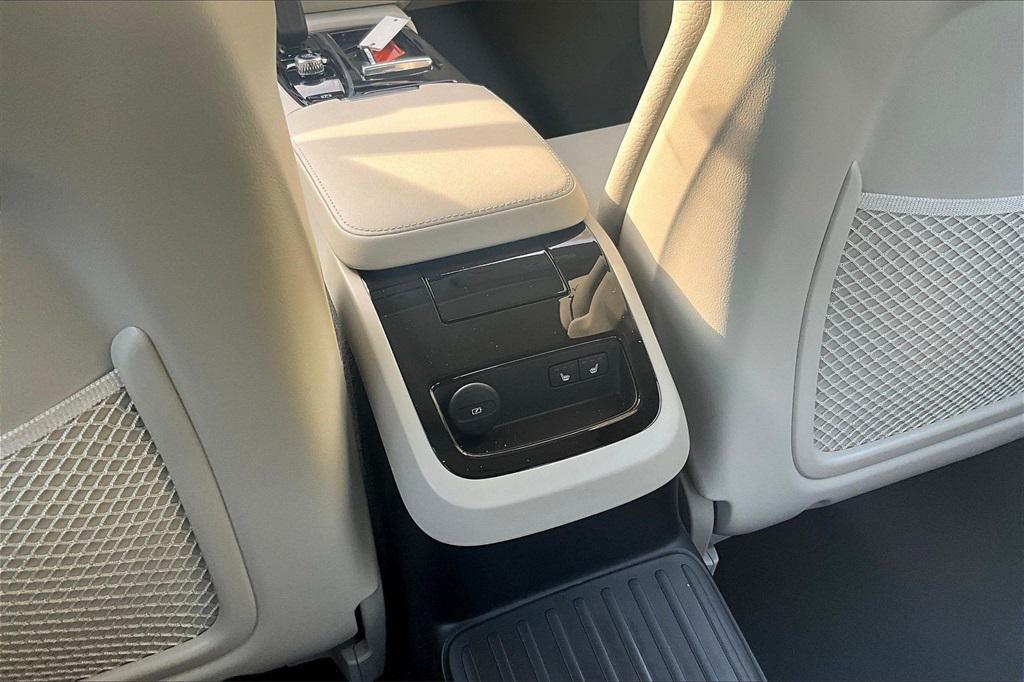 used 2024 Volvo S60 Recharge Plug-In Hybrid car, priced at $44,999