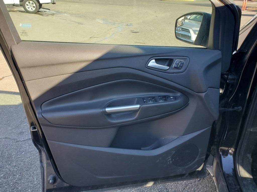 used 2013 Ford Escape car, priced at $9,599