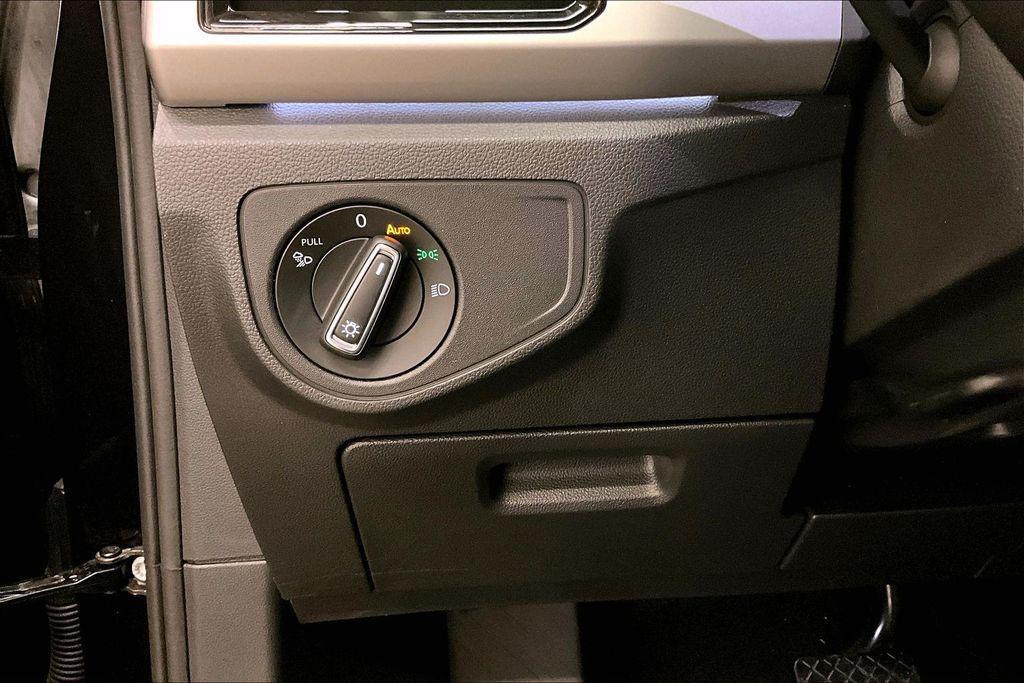 used 2023 Volkswagen Atlas car, priced at $24,999