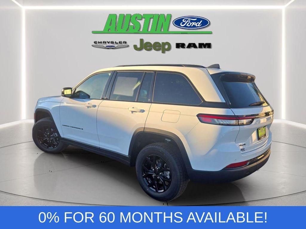 new 2025 Jeep Grand Cherokee car, priced at $38,480