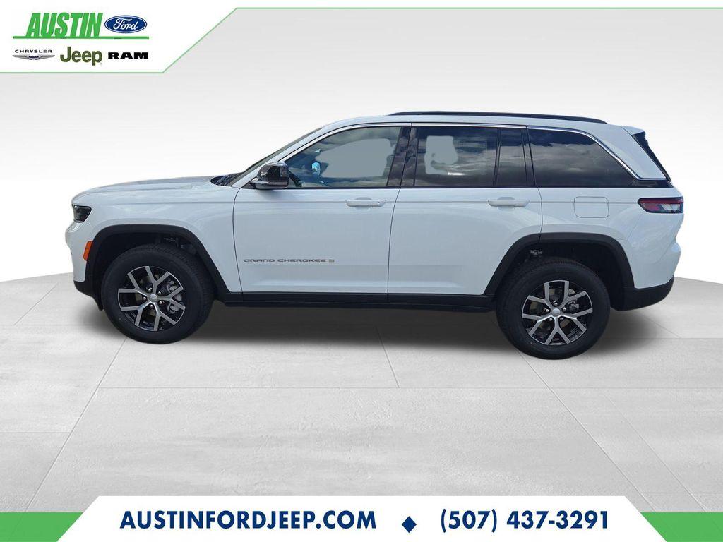 new 2025 Jeep Grand Cherokee car, priced at $40,956