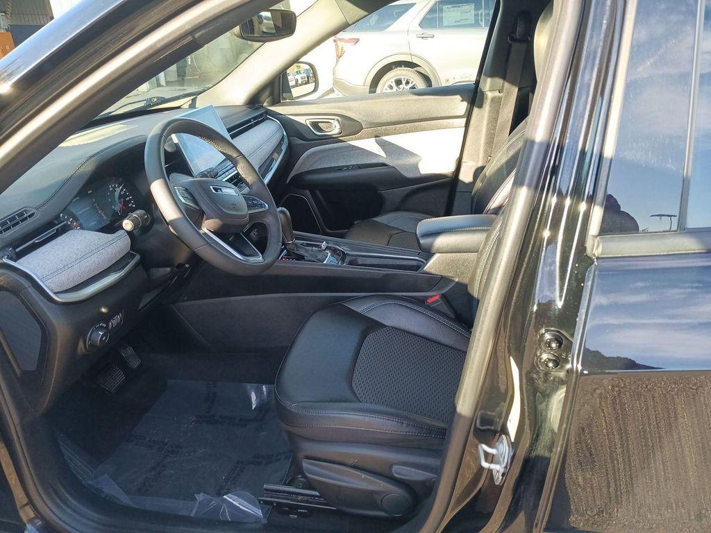 used 2024 Jeep Compass car, priced at $20,790