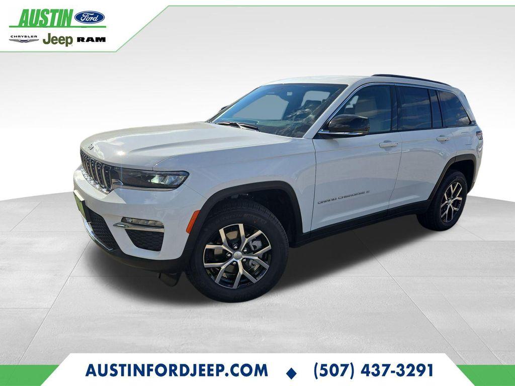 new 2025 Jeep Grand Cherokee car, priced at $41,980