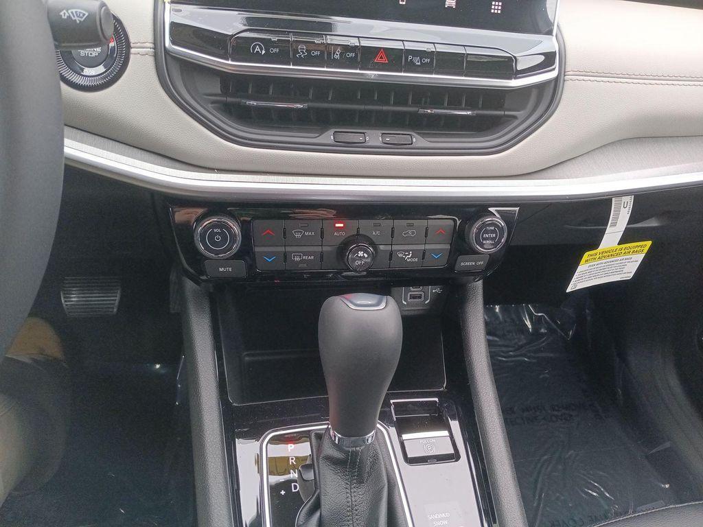 new 2026 Jeep Compass car, priced at $33,355