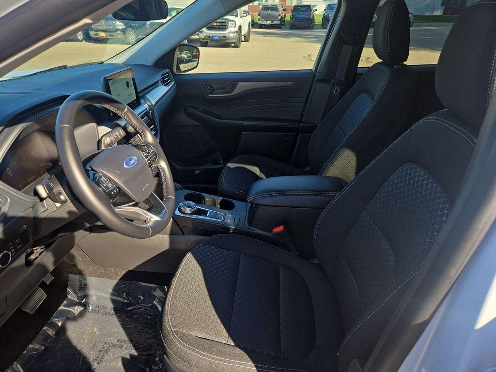 new 2025 Ford Escape car, priced at $26,120