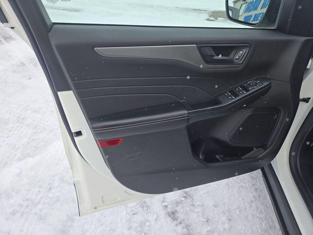 used 2023 Ford Escape car, priced at $22,750