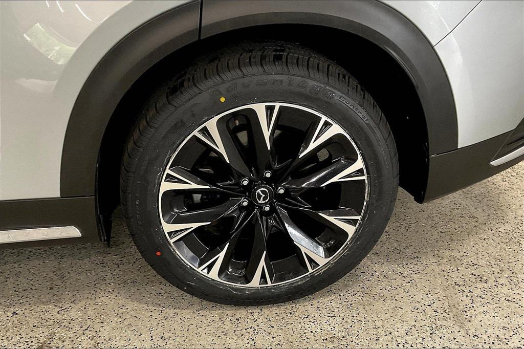 used 2024 Mazda CX-90 PHEV car, priced at $32,922