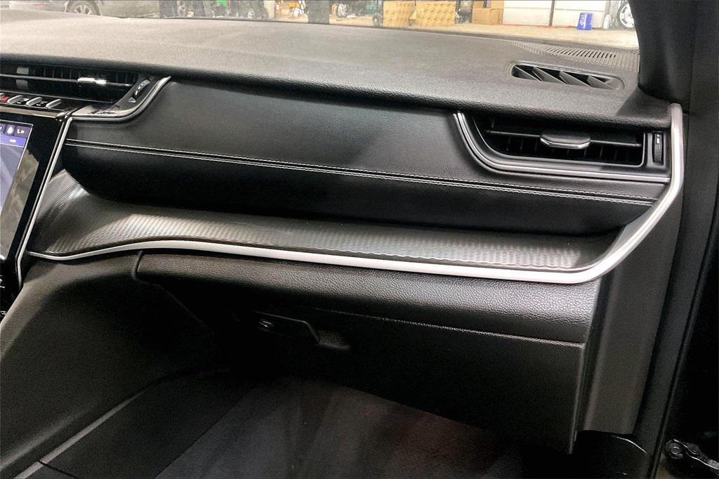 used 2023 Jeep Grand Cherokee car, priced at $28,423