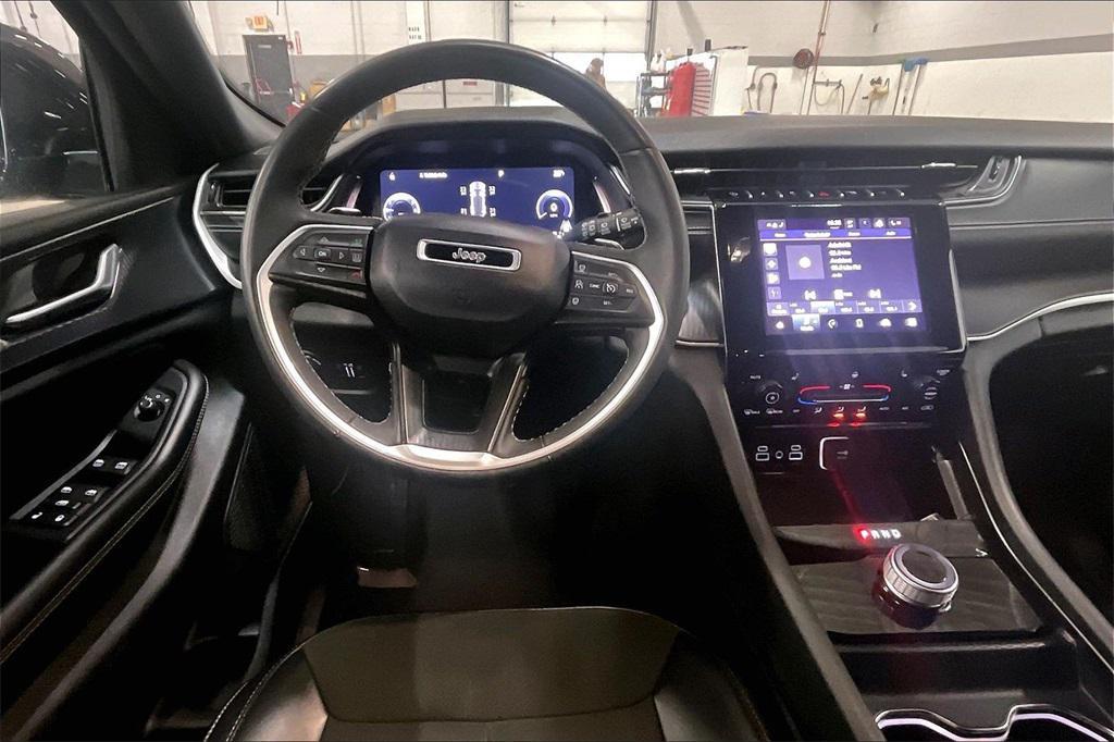 used 2023 Jeep Grand Cherokee car, priced at $28,423