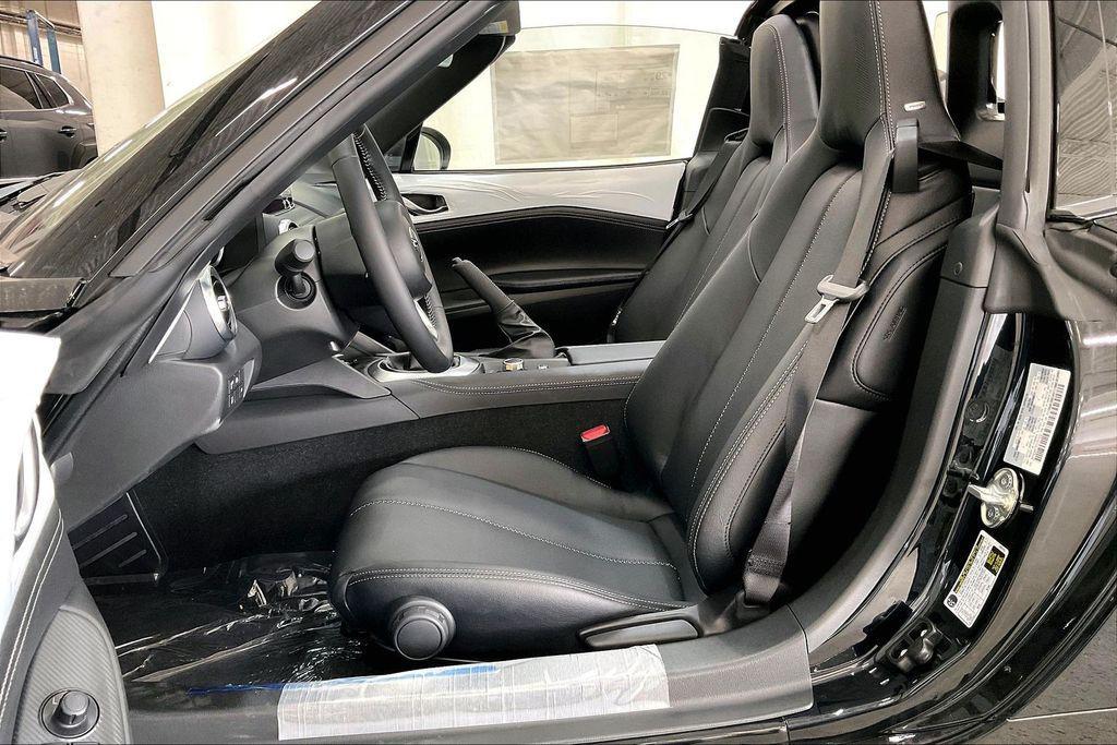 new 2026 Mazda MX-5 Miata RF car, priced at $40,232