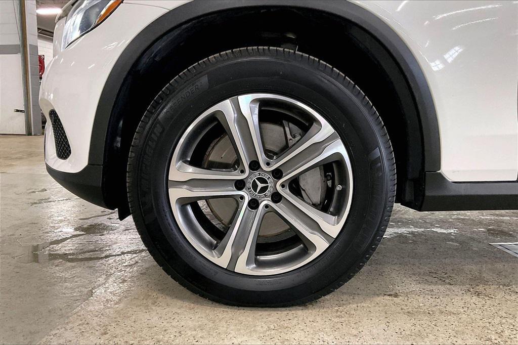 used 2019 Mercedes-Benz GLC 300 car, priced at $17,933