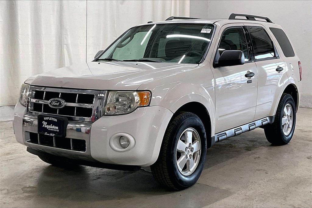 used 2009 Ford Escape car, priced at $5,933