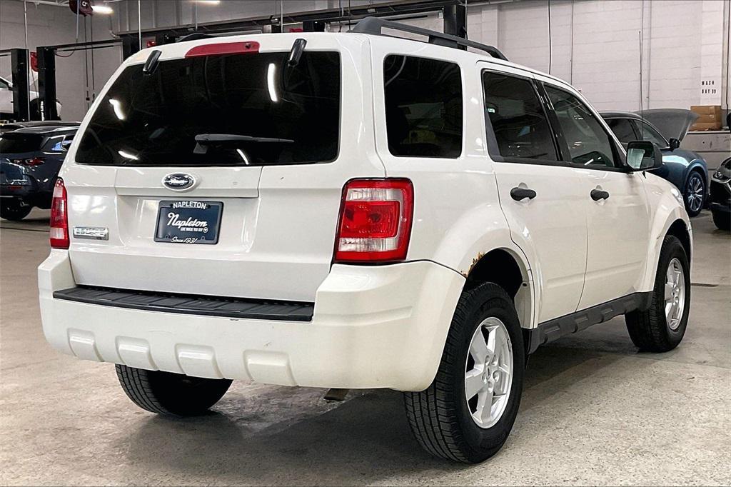 used 2009 Ford Escape car, priced at $5,933