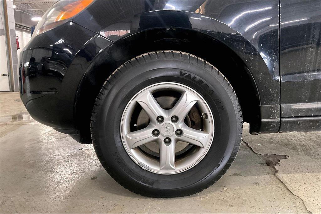used 2007 Hyundai Santa Fe car, priced at $4,323