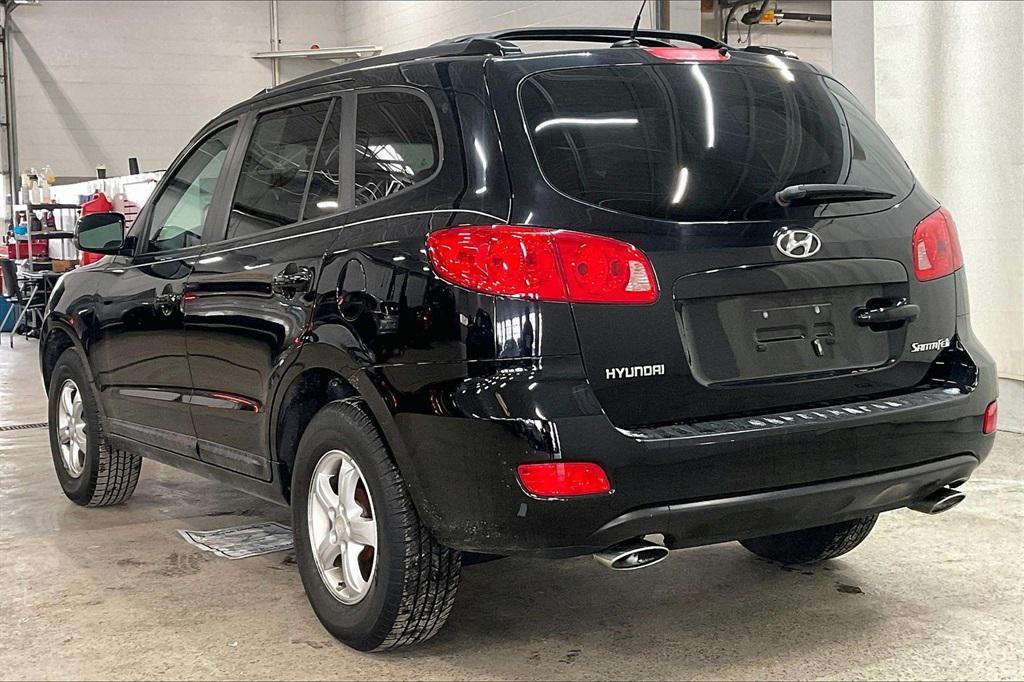 used 2007 Hyundai Santa Fe car, priced at $4,323